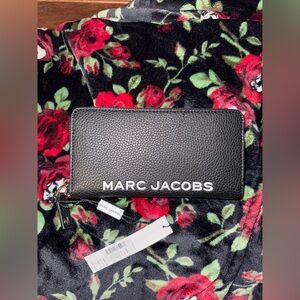 Marc Jacobs Black Wallet With Logo NWT